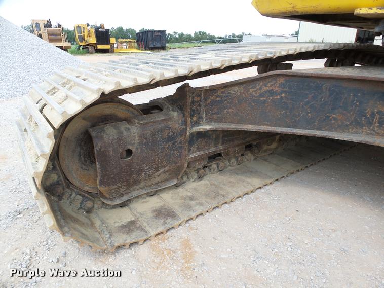 image for item DB4147 2011 Komatsu PC200LC-8 excavator