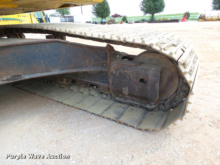 image for item DB4147 2011 Komatsu PC200LC-8 excavator