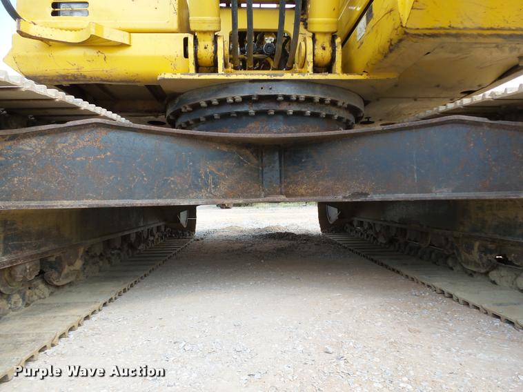 image for item DB4147 2011 Komatsu PC200LC-8 excavator