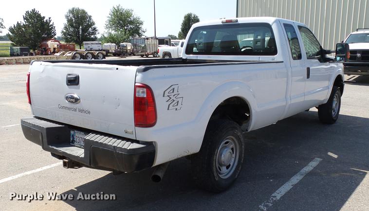 image for item DB4161 2011 Ford F250 Super Duty XL SuperCab pickup truck