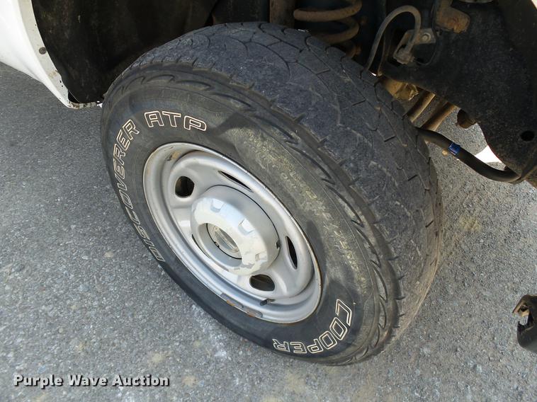 image for item DB4161 2011 Ford F250 Super Duty XL SuperCab pickup truck