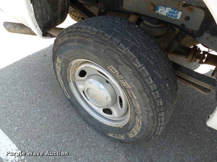 image for item DB4161 2011 Ford F250 Super Duty XL SuperCab pickup truck