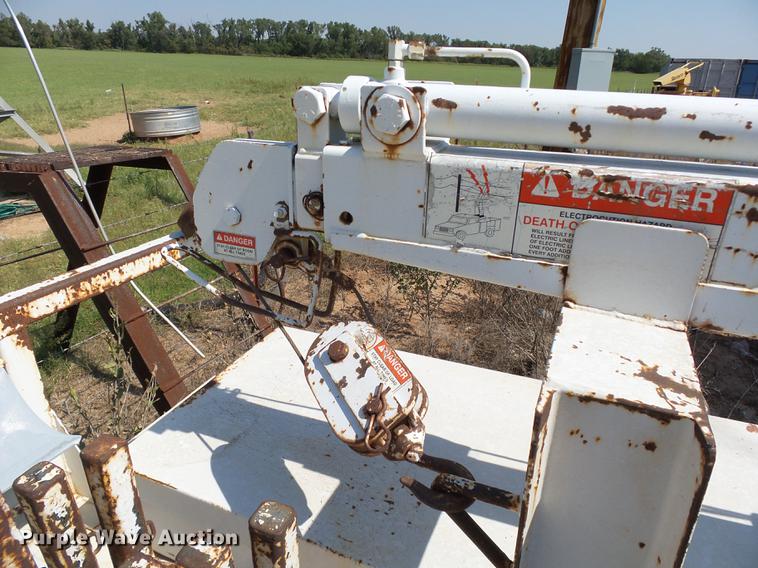 image for item DB4162 Rawson-Koenig DA35B service bed