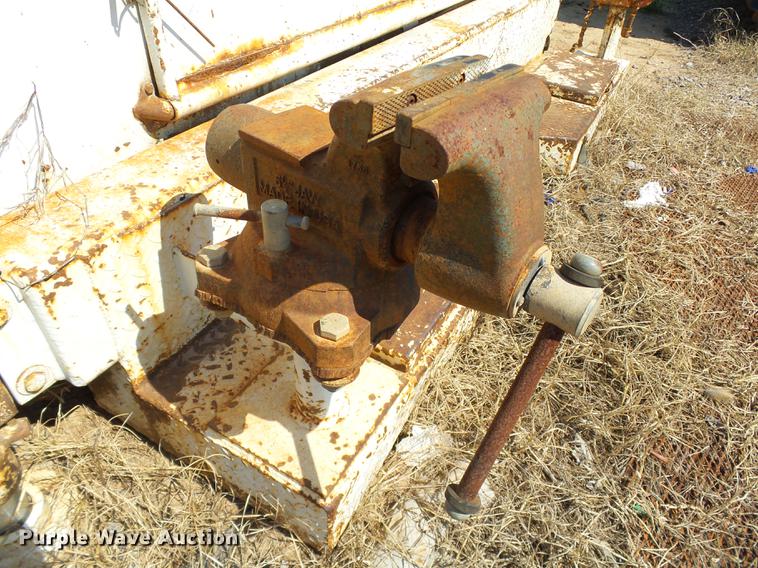 image for item DB4162 Rawson-Koenig DA35B service bed