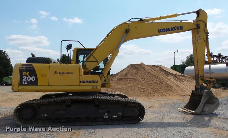 image for item L1922 2012 Komatsu PC200LC-8 excavator