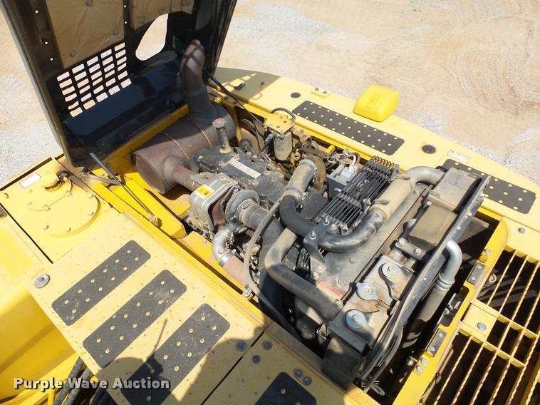 image for item L1922 2012 Komatsu PC200LC-8 excavator