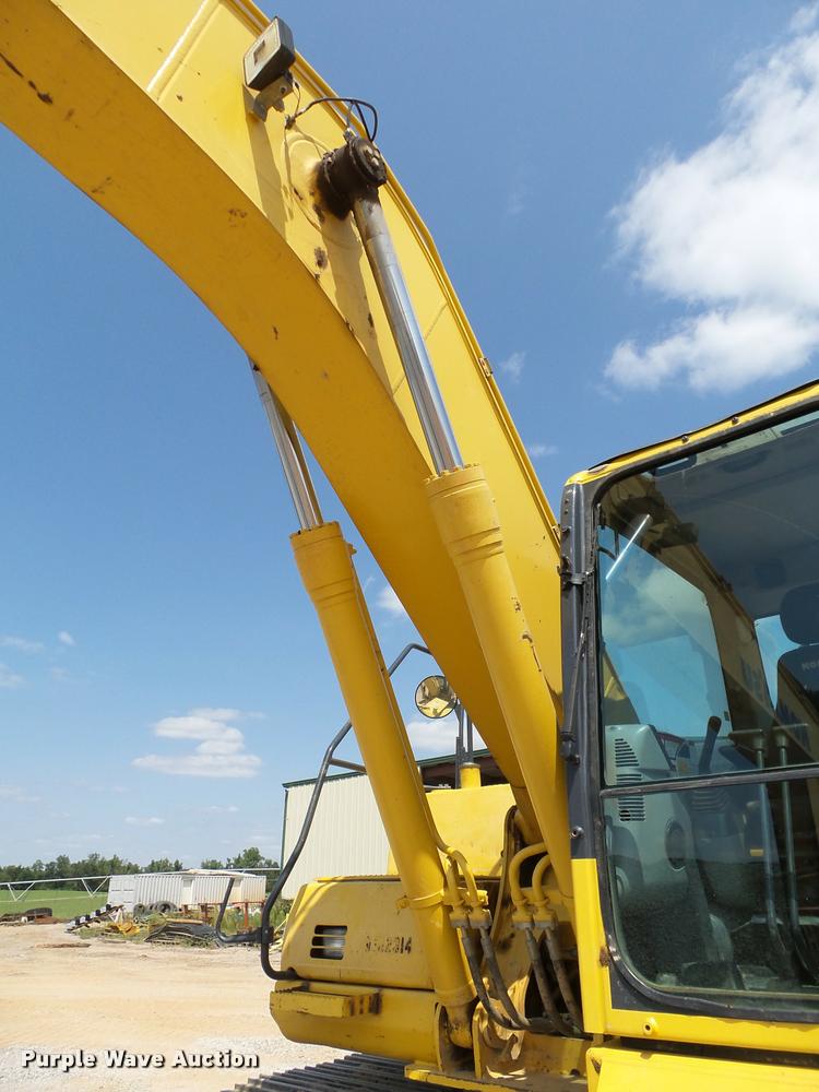 image for item L1922 2012 Komatsu PC200LC-8 excavator