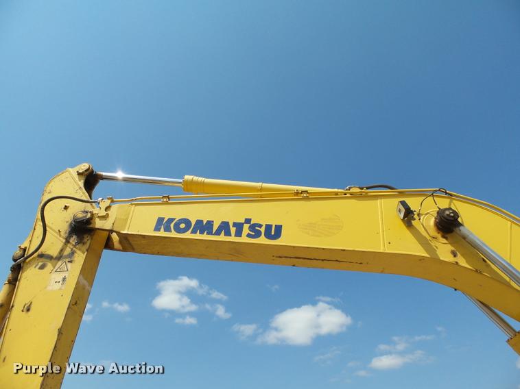 image for item L1922 2012 Komatsu PC200LC-8 excavator