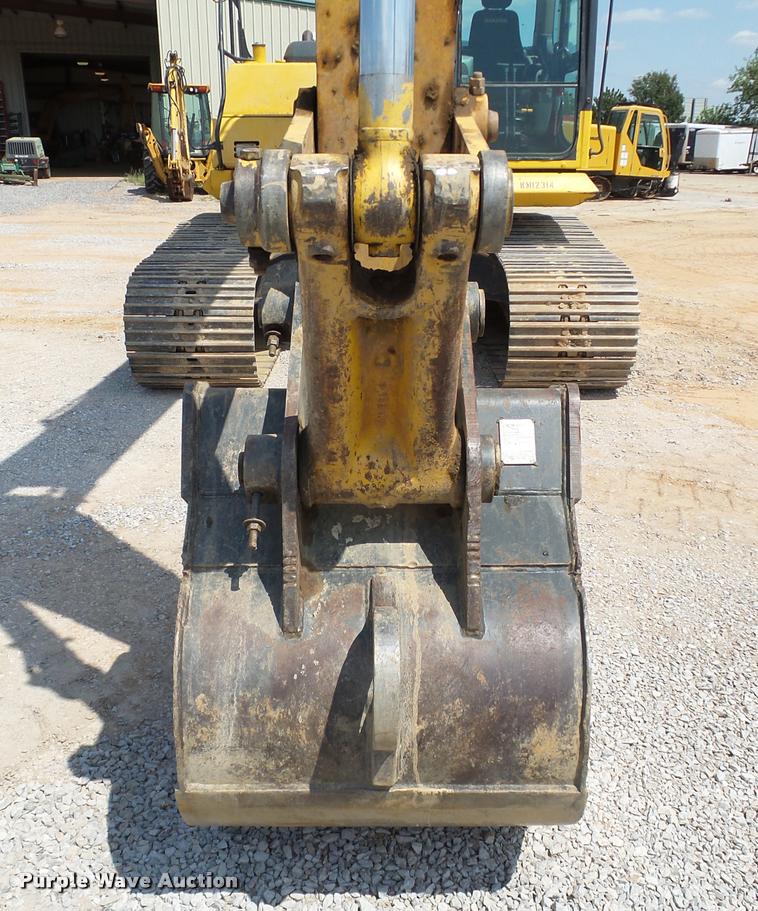 image for item L1922 2012 Komatsu PC200LC-8 excavator