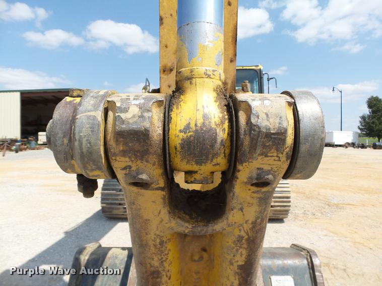 image for item L1922 2012 Komatsu PC200LC-8 excavator