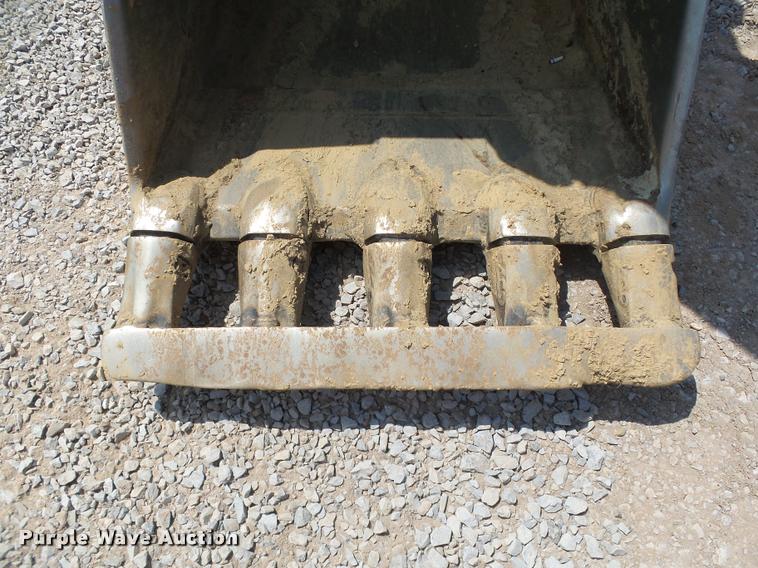 image for item L1922 2012 Komatsu PC200LC-8 excavator