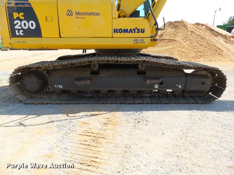 image for item L1922 2012 Komatsu PC200LC-8 excavator