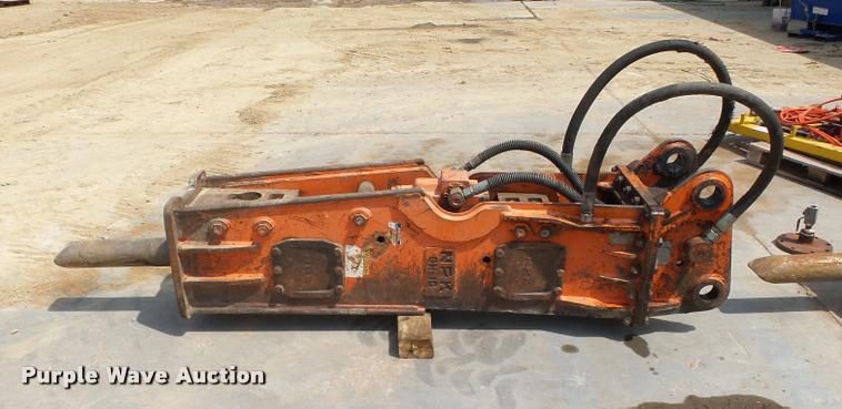 image for item L1924 NPK GH-10 hammer