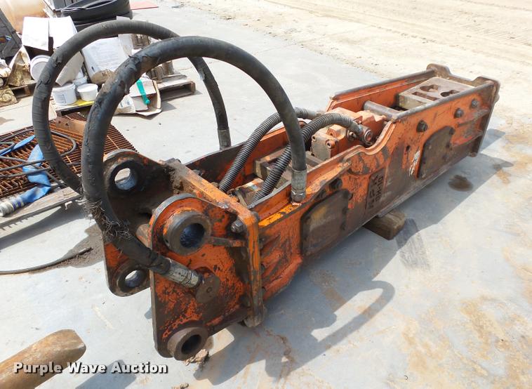 image for item L1924 NPK GH-10 hammer