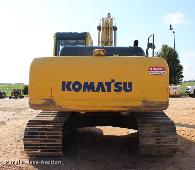 image for item L1926 2011 Komatsu PC200LC-8 excavator