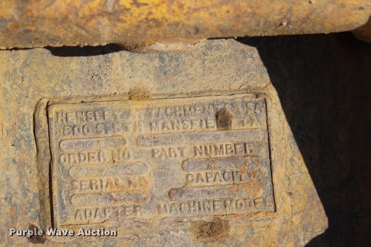 image for item L1926 2011 Komatsu PC200LC-8 excavator