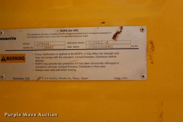 image for item L1926 2011 Komatsu PC200LC-8 excavator