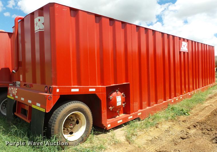image for item L1930 2012 Arman frac tank trailer