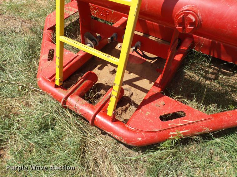 image for item L1930 2012 Arman frac tank trailer