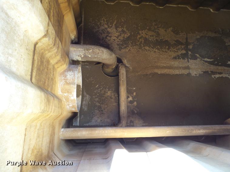 image for item L1930 2012 Arman frac tank trailer