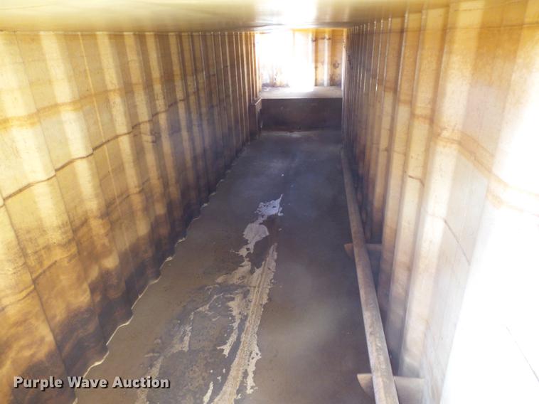 image for item L1930 2012 Arman frac tank trailer