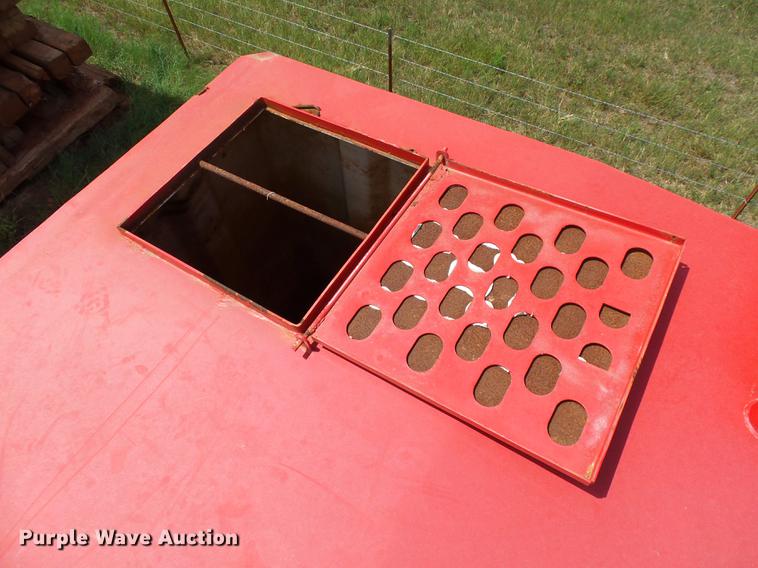 image for item L1930 2012 Arman frac tank trailer