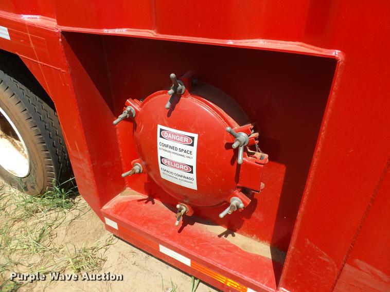 image for item L1930 2012 Arman frac tank trailer