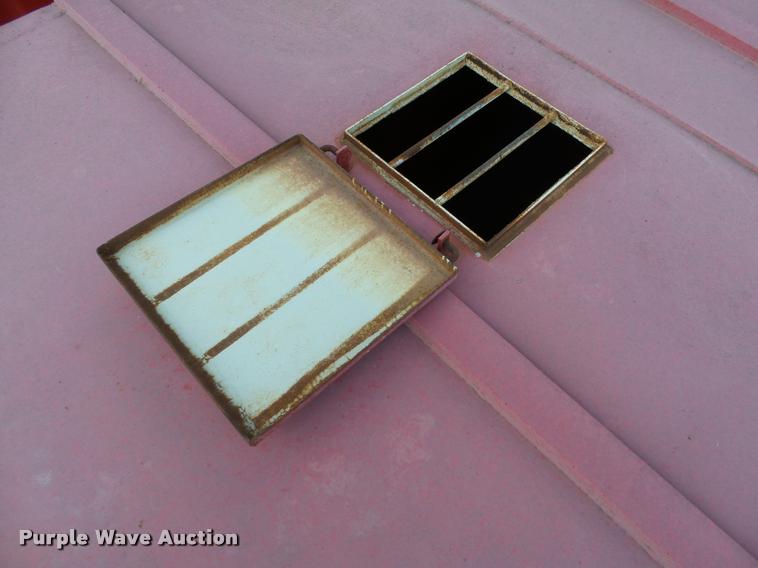 image for item L1932 2007 Wichita frac tank trailer