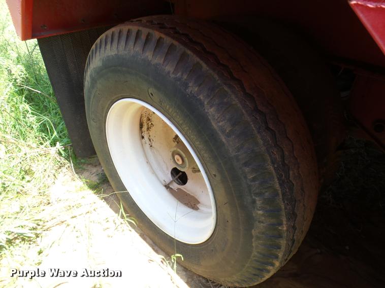 image for item L1932 2007 Wichita frac tank trailer