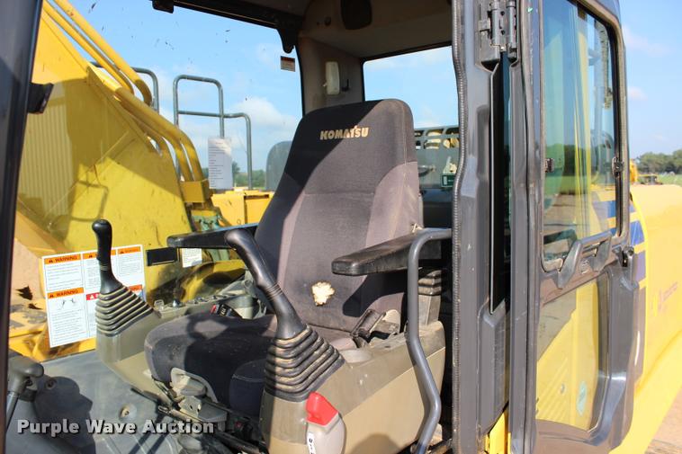 image for item L1933 2012 Komatsu PC360LC-10 excavator