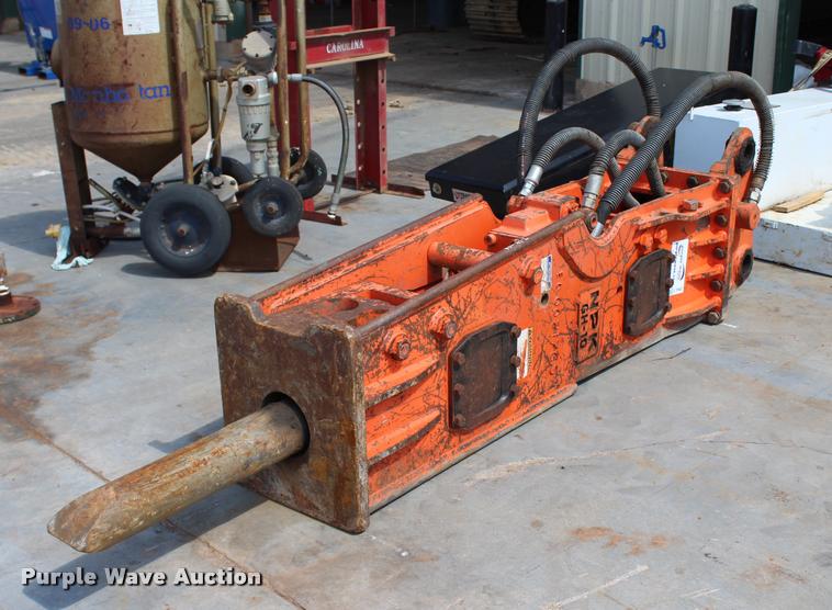 image for item L1942 NPK GH-10 hammer