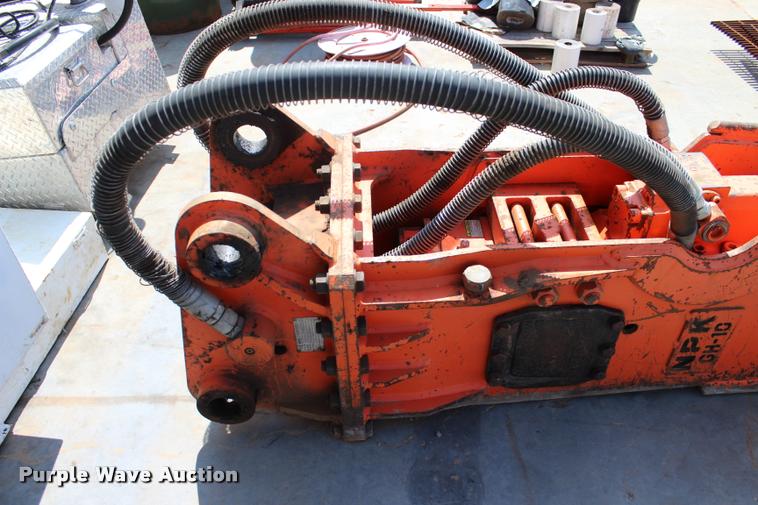 image for item L1942 NPK GH-10 hammer