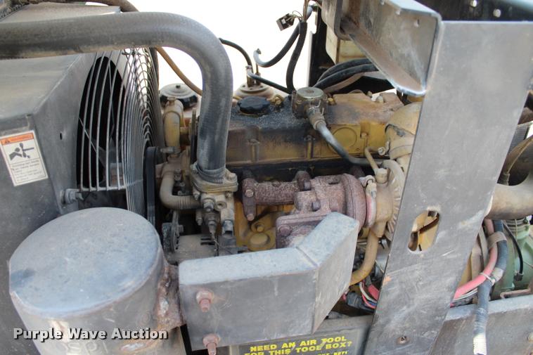 image for item L1945 2006 Sullair 185 air compressor