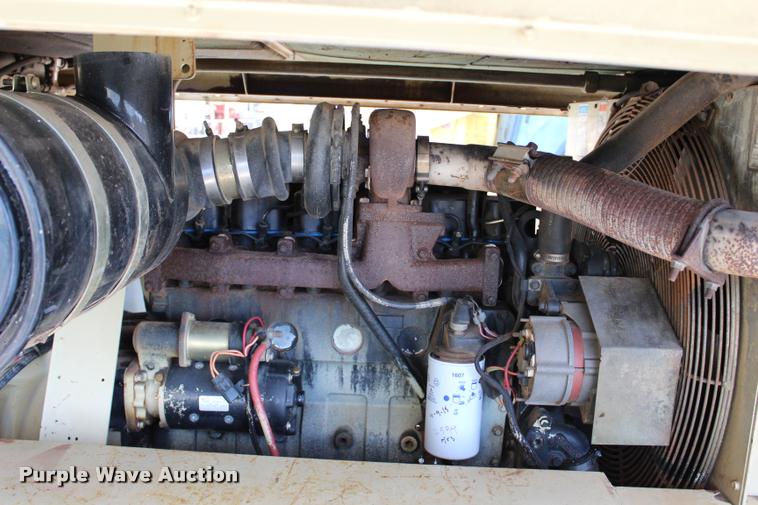 image for item L1946 1996 Ingersoll Rand VHP400 air compressor