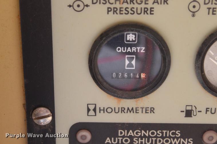 image for item L1946 1996 Ingersoll Rand VHP400 air compressor