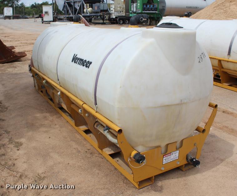 image for item L1947 2015 Vermeer MX240 mud mixing system