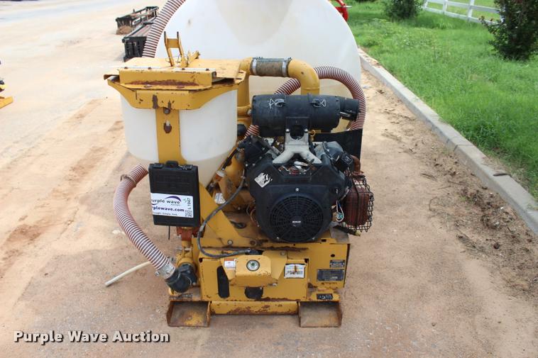 image for item L1947 2015 Vermeer MX240 mud mixing system