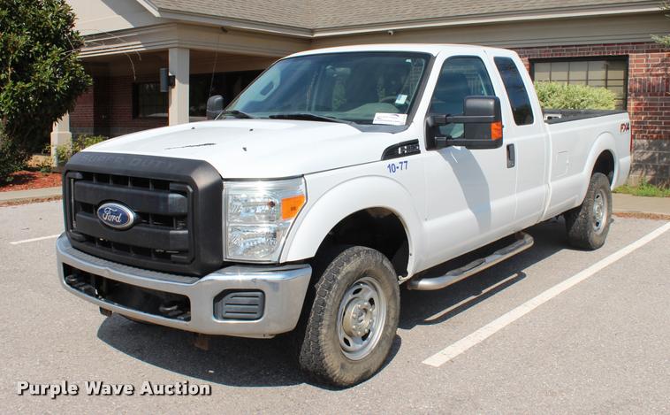 image for item L3218 2011 Ford F250 FX4 SuperCab pickup truck