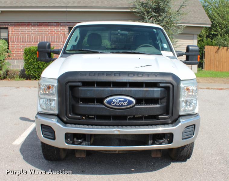 image for item L3218 2011 Ford F250 FX4 SuperCab pickup truck