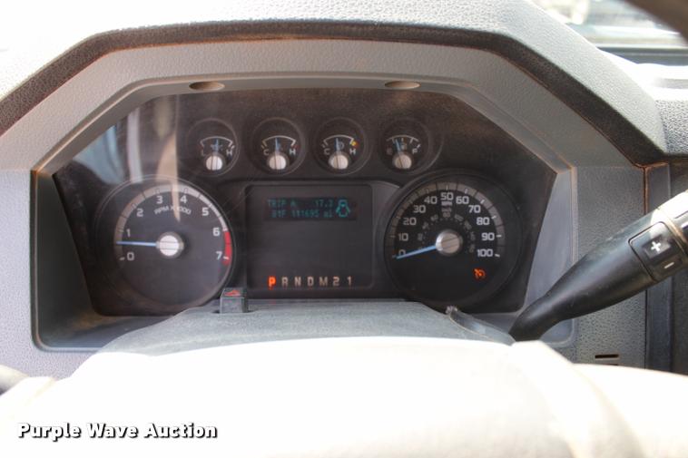 image for item L3218 2011 Ford F250 FX4 SuperCab pickup truck