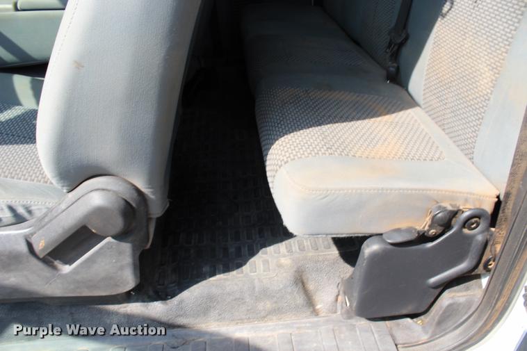 image for item L3218 2011 Ford F250 FX4 SuperCab pickup truck