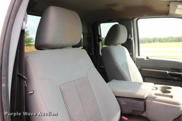 image for item L3218 2011 Ford F250 FX4 SuperCab pickup truck