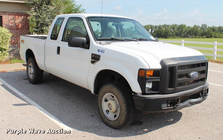 image for item L3219 2008 Ford F250 Super Duty SuperCab pickup truck