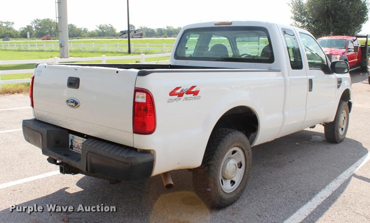 image for item L3219 2008 Ford F250 Super Duty SuperCab pickup truck