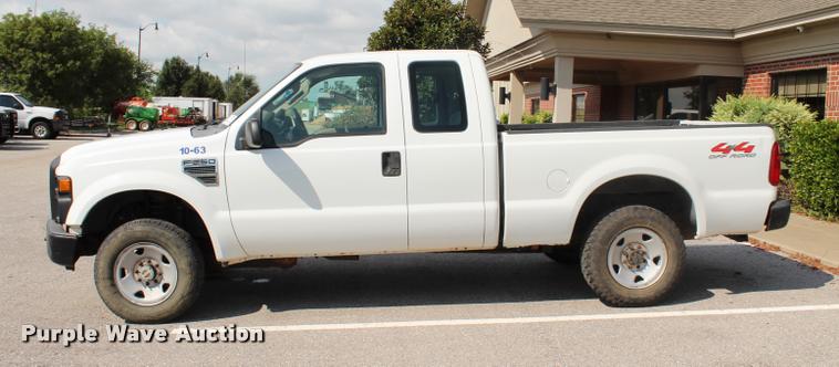image for item L3219 2008 Ford F250 Super Duty SuperCab pickup truck