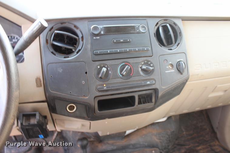 image for item L3219 2008 Ford F250 Super Duty SuperCab pickup truck