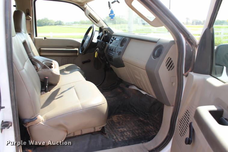 image for item L3219 2008 Ford F250 Super Duty SuperCab pickup truck