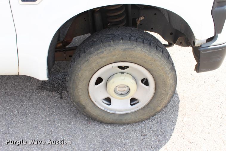 image for item L3219 2008 Ford F250 Super Duty SuperCab pickup truck