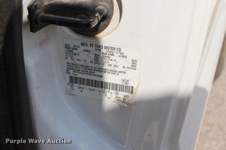 image for item L3219 2008 Ford F250 Super Duty SuperCab pickup truck