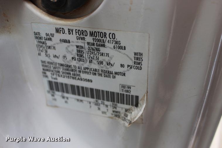 image for item L3219 2008 Ford F250 Super Duty SuperCab pickup truck